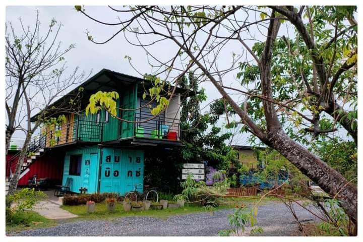 Smile Box Coffee & Resort Nong Hin Kültér fotó